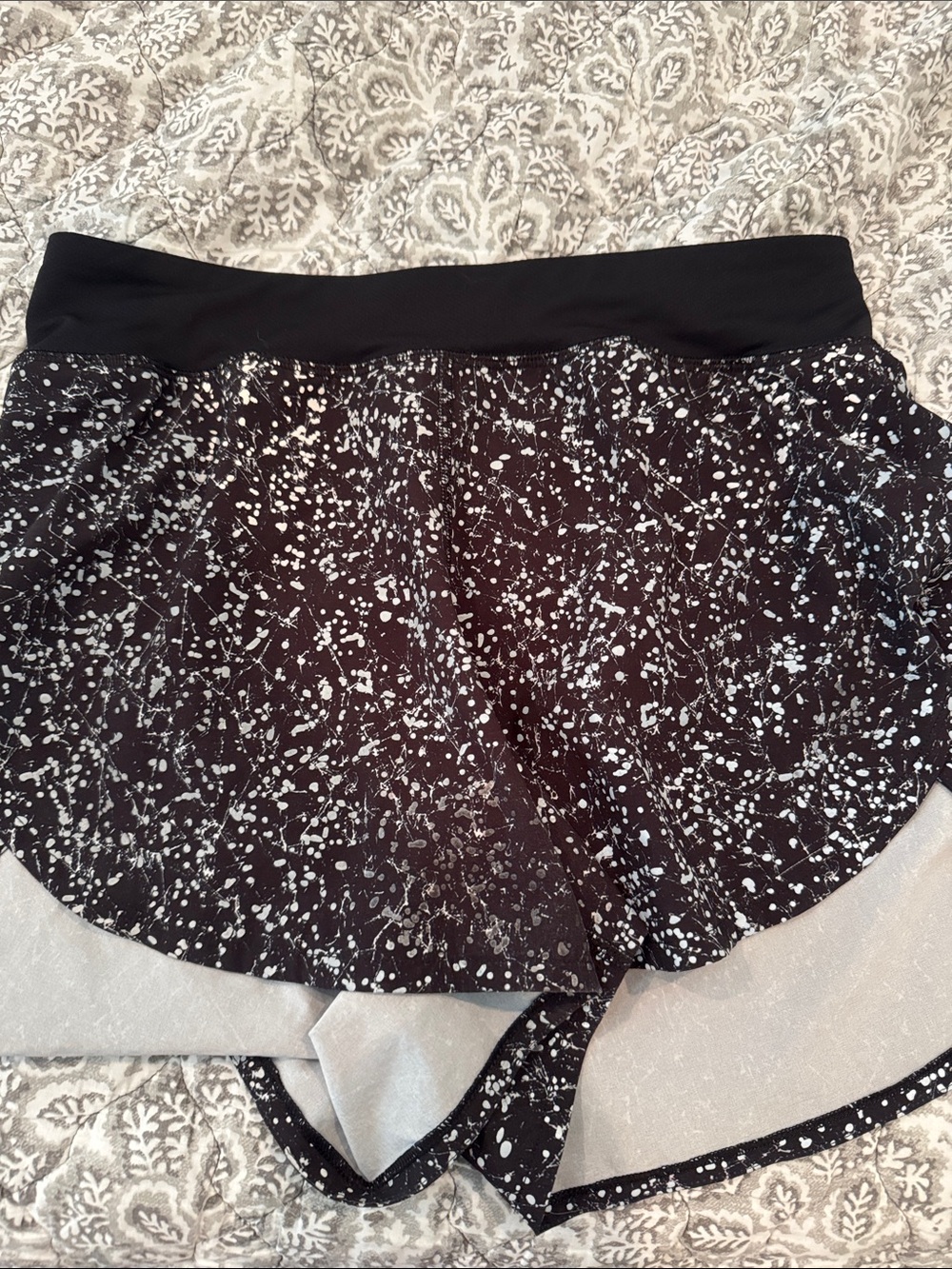 Lululemon reflective split shorts